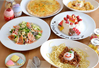 世界で1つのオーダーメイドケーキ承ります。カフェでのパーティー・女子会も受付中！すてきな時簡になりますように。